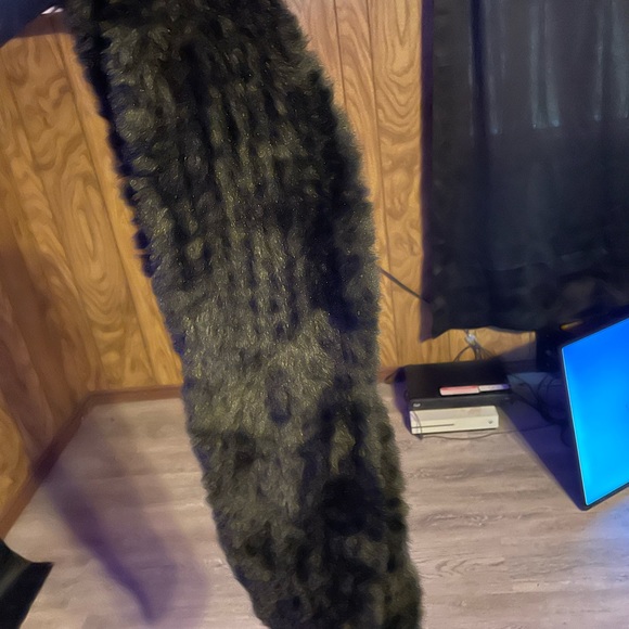 Brand new surell scarf - Picture 3 of 3